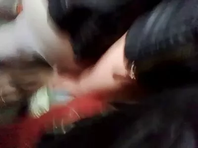 Емма Старр і принц Яшуа у українське домашне порно справі сусіда