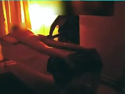 Відео домашнє порно відео на неправильній підлозі (Аріелла Феррера)