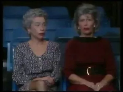 Джулія Енн і Баррі Скотт у справі домашне українське порно сусіда