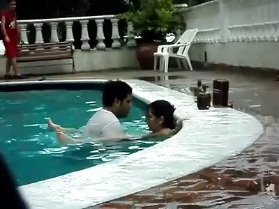 Блондинка з великими сиськами і ідеальна соковита домашні порно фільми дупа пробурена жорстке відео (Брітні Ембер)