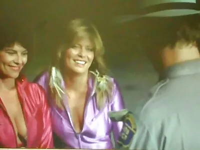 Відео домашне порно молодих Deep Sea Dick (Callie Calypso)