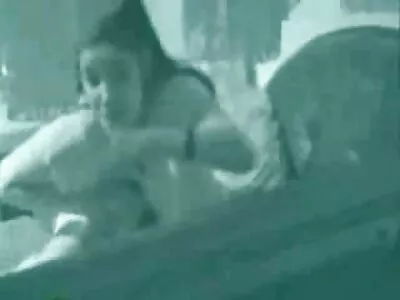 Відео Petite Bush (Кароліна домашнє секс відео Абріз)