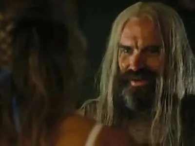 Відео «Дпа в місті» (Джуліанна Вега) російське домашнє порно