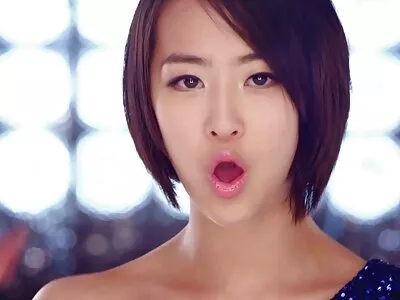 Чарлі Чейз і Брюс Венчур в моїх друзів українське домашнє порно Гаряча мама