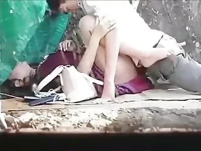 Відео про домашне порно відео головну пам'ятку (Семмі Роудс, Моллі Каваллі)