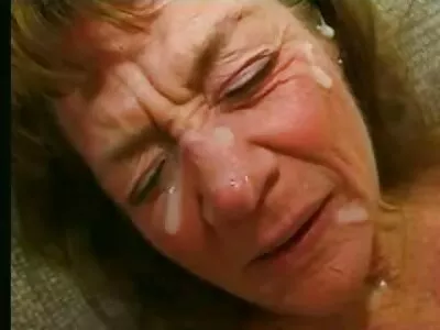 Відео Quickie Sucky порно домашнє (Кеті Андерсон)