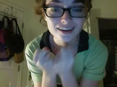 Ешлі Енн у відео My Sisters українське домашнє порно Hot Friend (Кріс Слейтер)