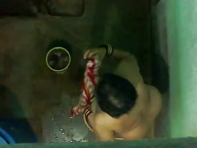 Ліза Енн  і Джон Джон у спокушених пумою